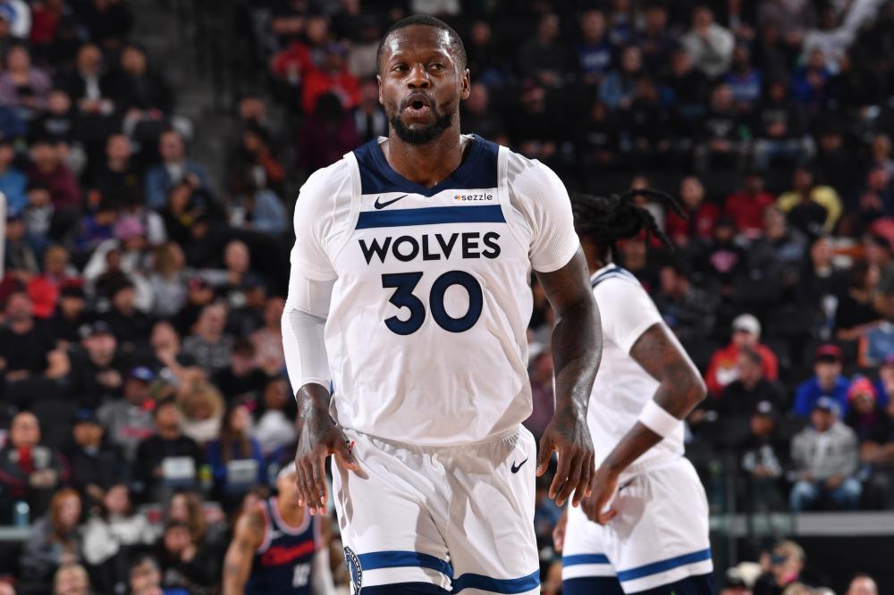 整体表现却 整体表现却